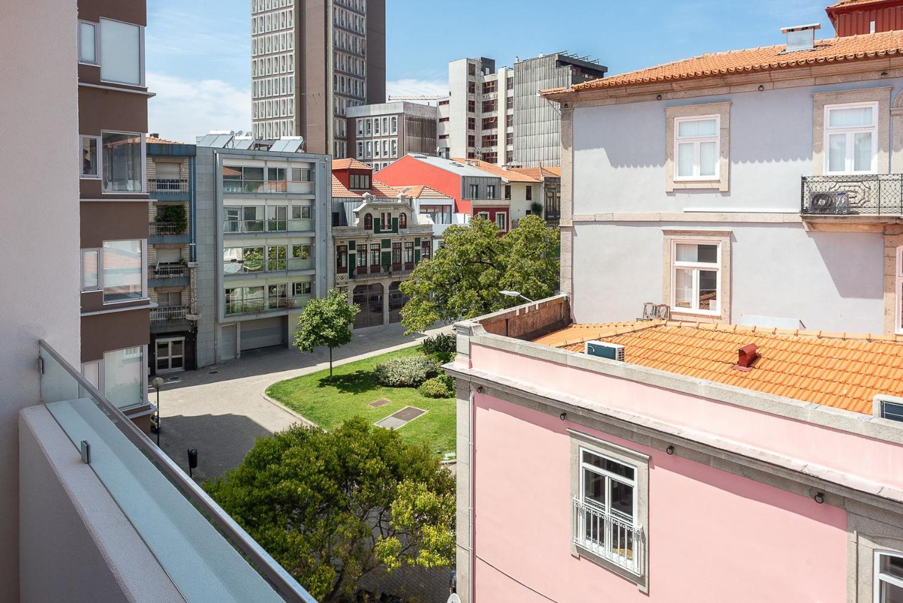 Big Families & Groups Bonjardim Views 5 Bedrooms 3 Bathrooms Apartamento *